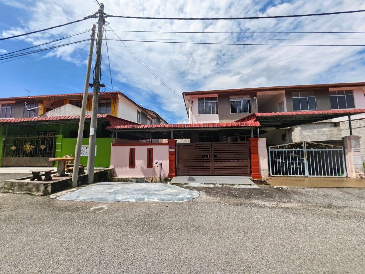 FREEHOLD | NON BUMI ⭐️ Townhouse Unit Bawah Taman Krubong Perada