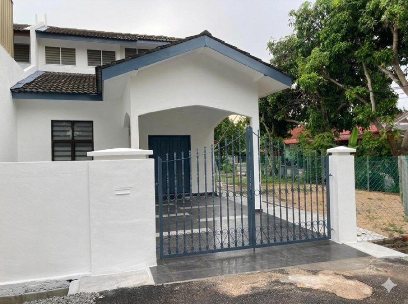 Corner Lot Facing Padang Teres Setingkat Taman Cheng Jaya, Cheng, Melaka