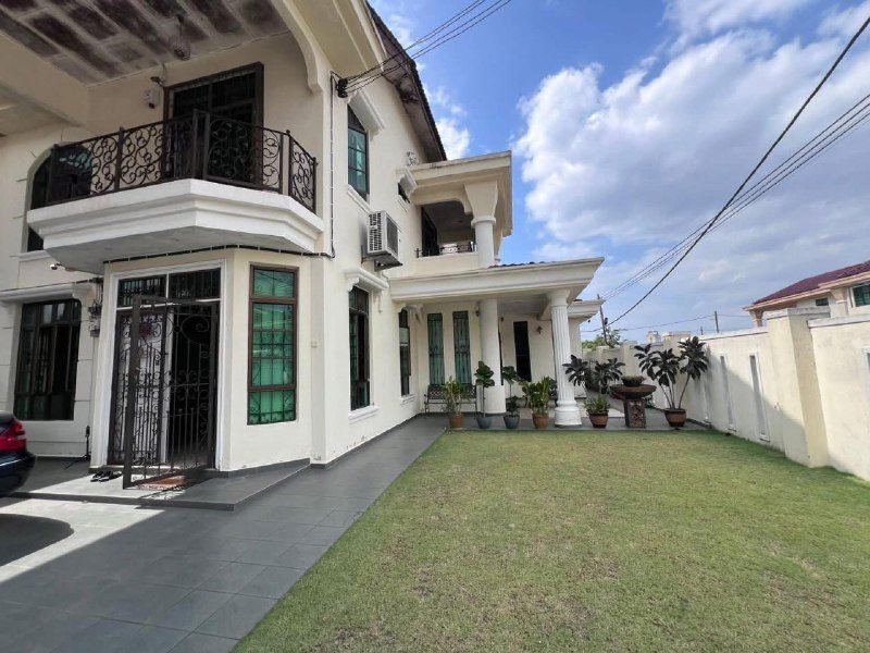 Corner Lot Double Storey Terrace Taman Ayer Keroh Heights, Ayer Keroh, Melaka